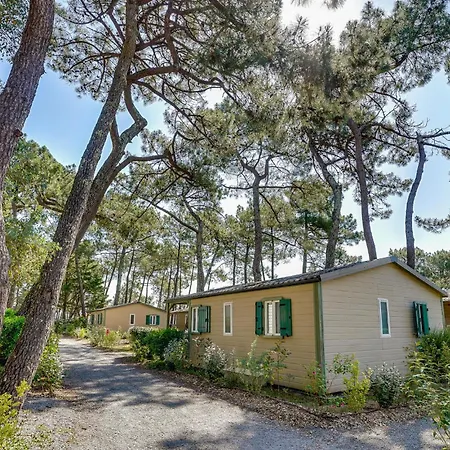 Beautiful In With Kitchen La Faute-sur-Mer
