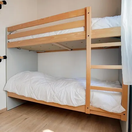 Semesterbostad Beautiful In With Kitchen *